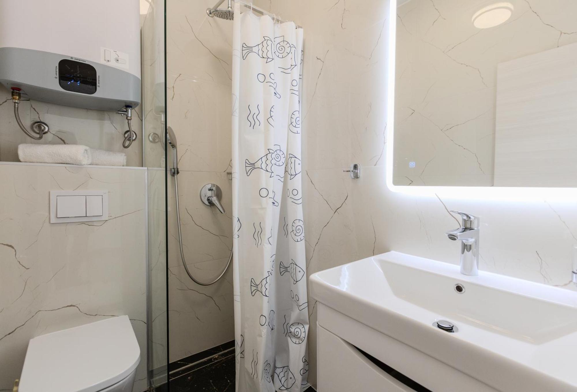 פריבלאקה Apartments Lorena מראה חיצוני תמונה